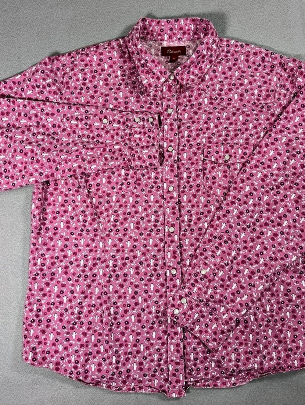 Rainbohde Floral Button Down Shirt in Pink Size XL Like New